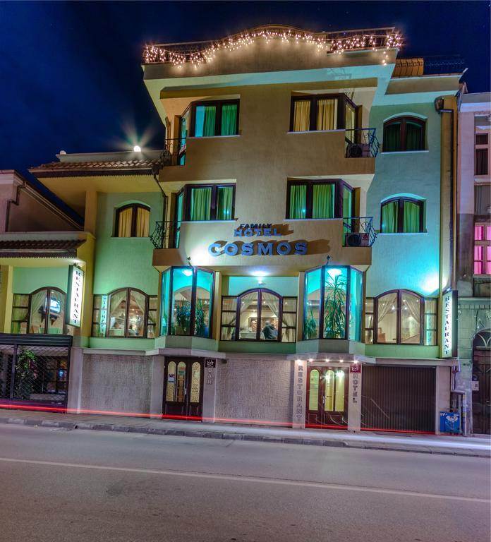 Hotel Cosmos Asenovgrad ภายนอก รูปภาพ
